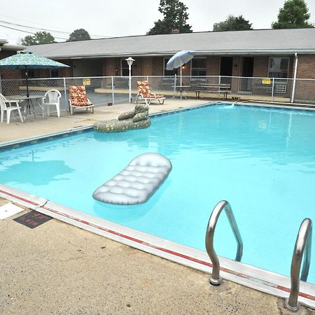 بالميرا Dutch Motel By Oyo Near Hershey Park المظهر الخارجي الصورة